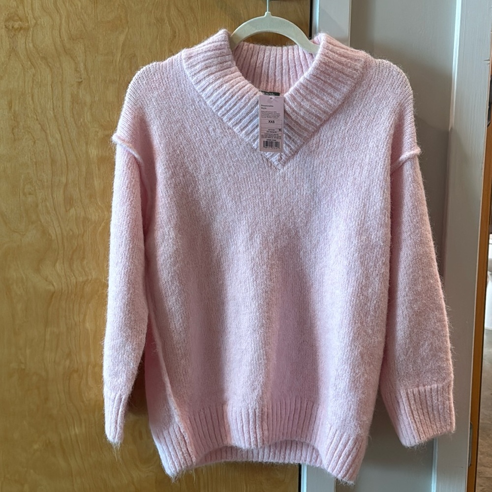 NWT Wild Fable Women’s Pink Sweater